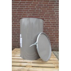 Gebruikte stalen wijdhalsvat 210 liter.